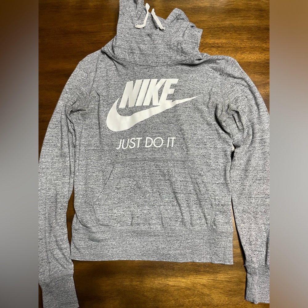 Nike hoodie women’s size small gently used